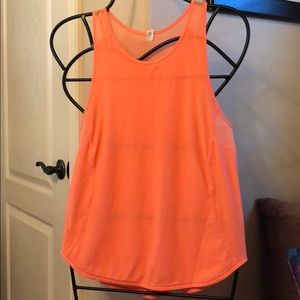 Lululemon workout tank